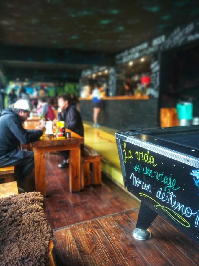 Moving Hostel Travel Bar سان كارلوس دي باريلوتشي المظهر الخارجي الصورة